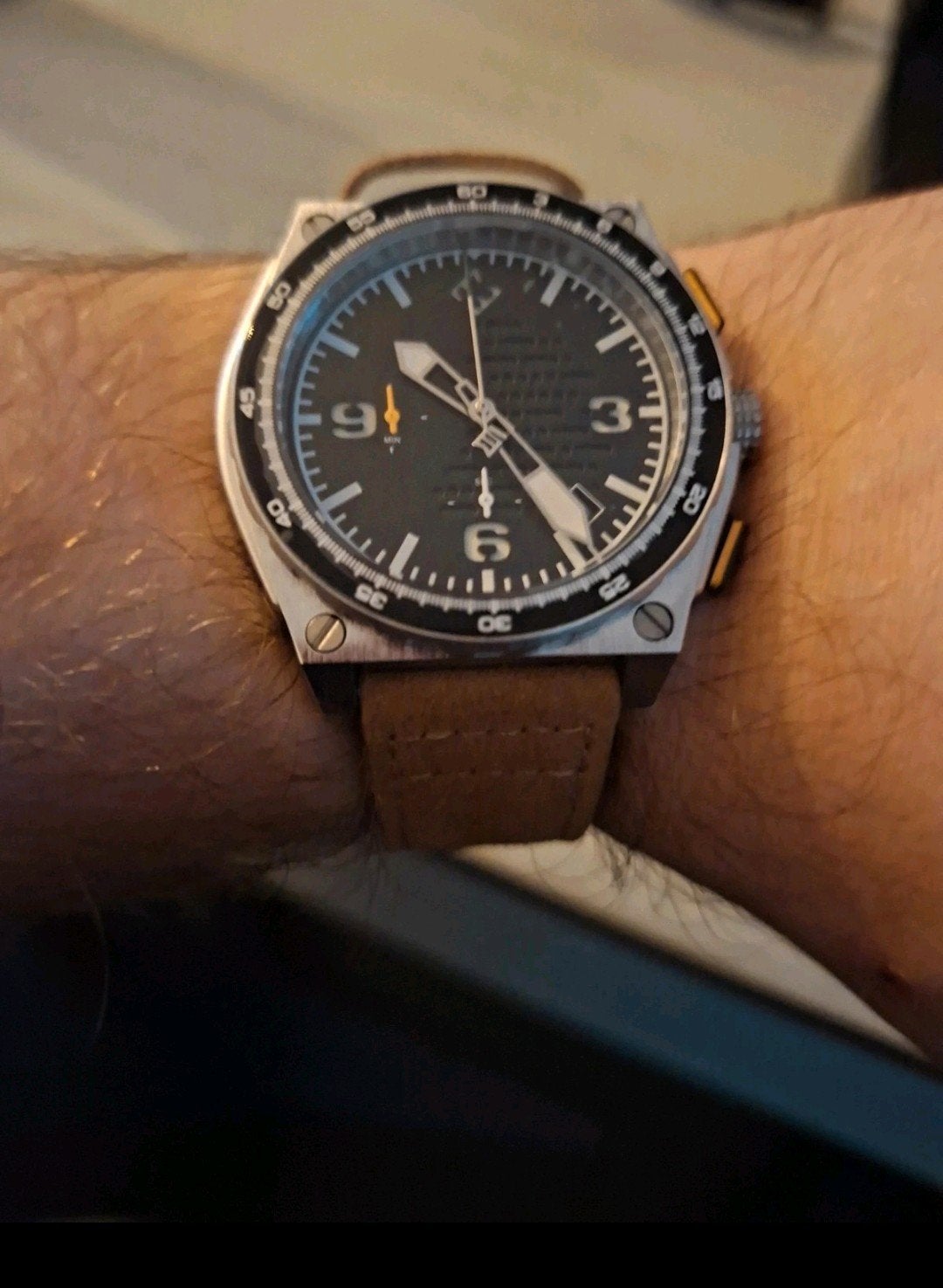 horloge alpha sierra, Bijoux, Sacs & Beauté, Montre-bracelet, Autres marques, Enlèvement ou Envoi, Cuir