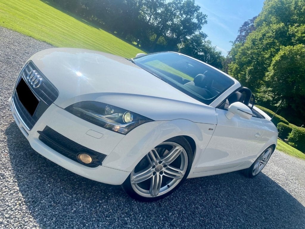 Audi TT Cabriolet S-LINE : Etat exceptionnelle (description), Autos, Audi, Boîte manuelle, Entretenue par le concessionnaire, Noir