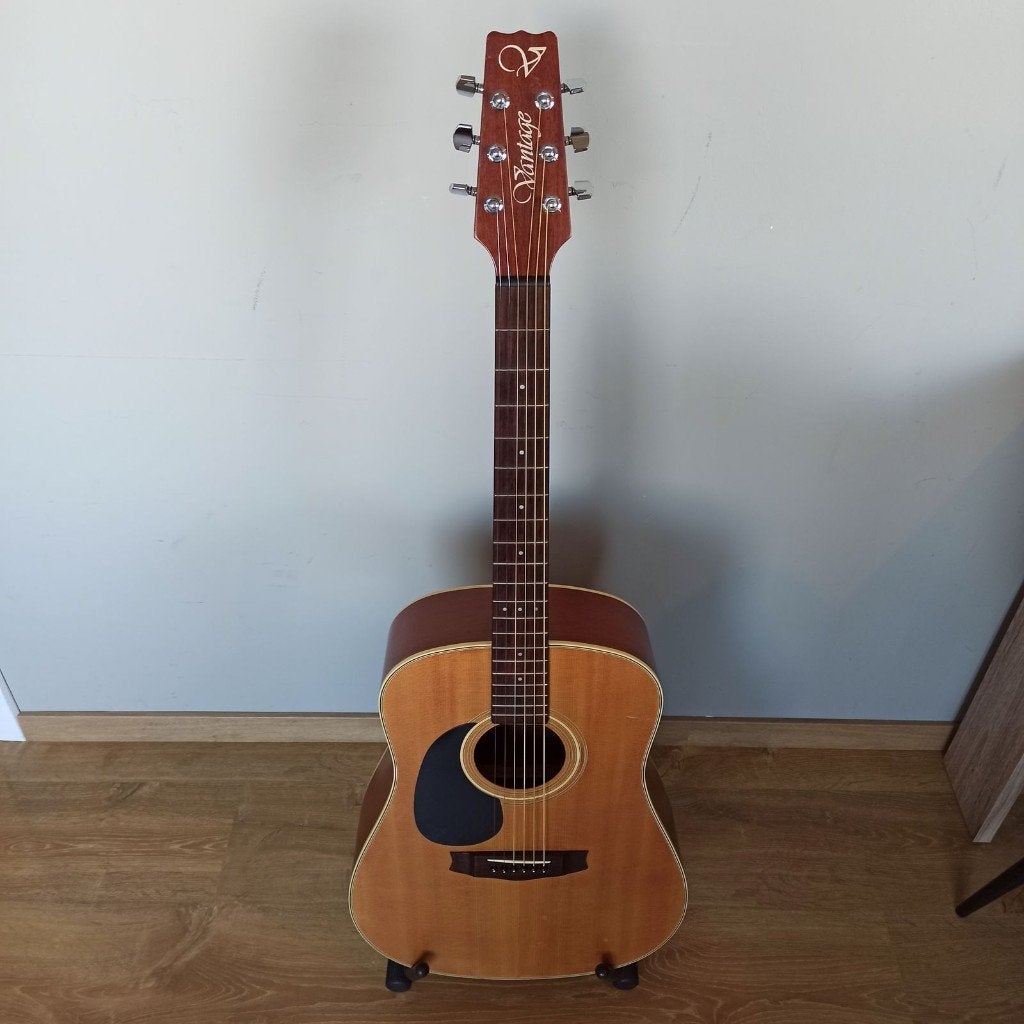Vantage VS-15LH (Lefty), Musique & Instruments, Instruments à corde | Guitares | Acoustiques, Utilisé, Guitare Western ou Guitare Folk