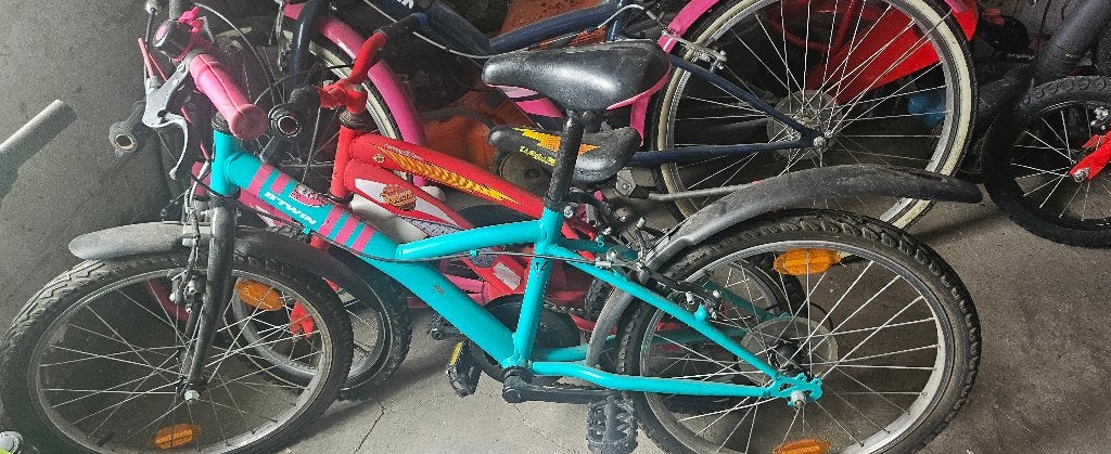 Plusieurs Vélos enfants, Enlèvement, Comme neuf, B’twin