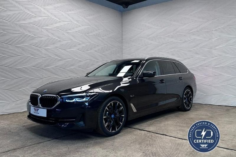 BMW Série 5 520e*PHEV*CARPLAY*CAMERA*TOURING*LAGE BIV!*, Argent ou Gris, Euro 6, Entreprise, Hybride rechargeable