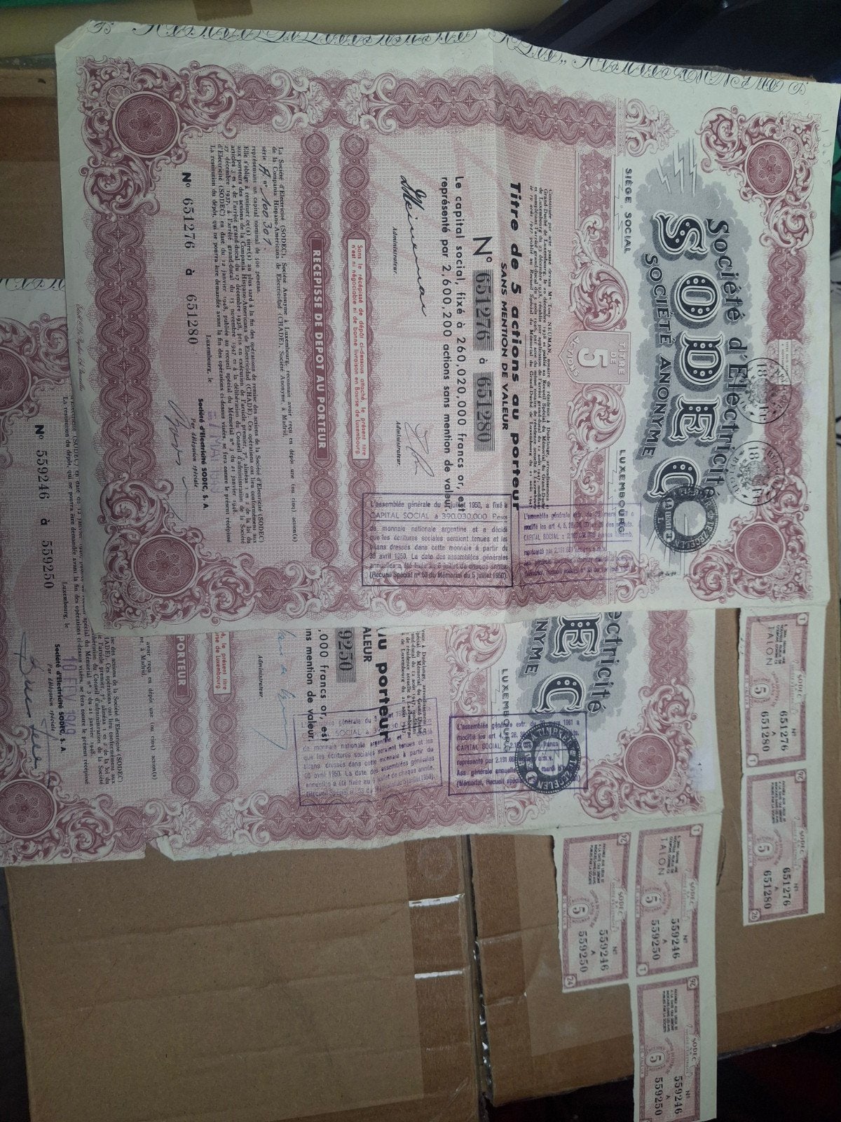 lot van 2 aandelen van 5 aandelen aan toonder SODEC, Postzegels en Munten, Aandelen en Waardepapieren, Ophalen of Verzenden, 1920 tot 1950