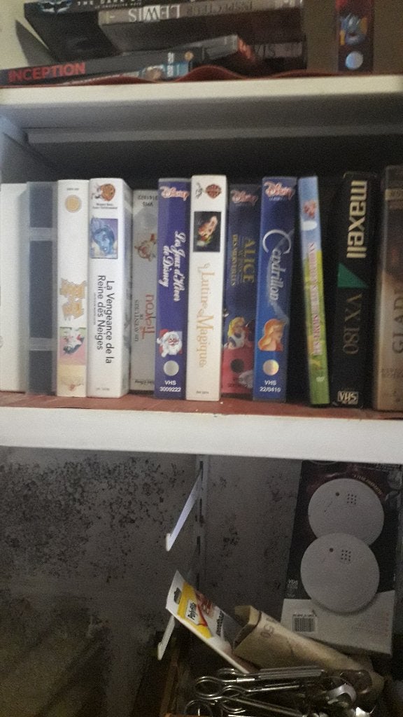 Cassettes vidéo Walt Disney, Enlèvement, Comme neuf