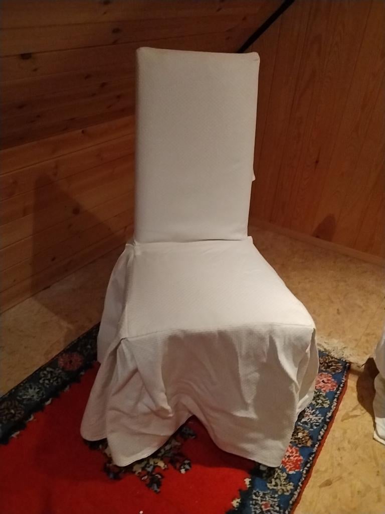 6 chaises, Enlèvement