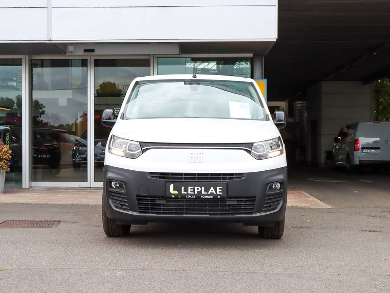 Fiat Doblo L1H1 Cargo NAVI|CAMERA|3-ZIT|DEMO|, Autos, Camionnettes & Utilitaires, 0 kg, Achat, Entreprise, 3 places