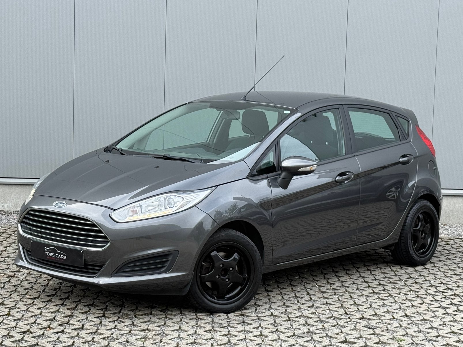 ✅Ford Fiesta Titanium ! | 1 st eig | Euro 6B | Blanco Gek., Auto's, Dealer onderhouden, Euro 6, Bedrijf, Handgeschakeld