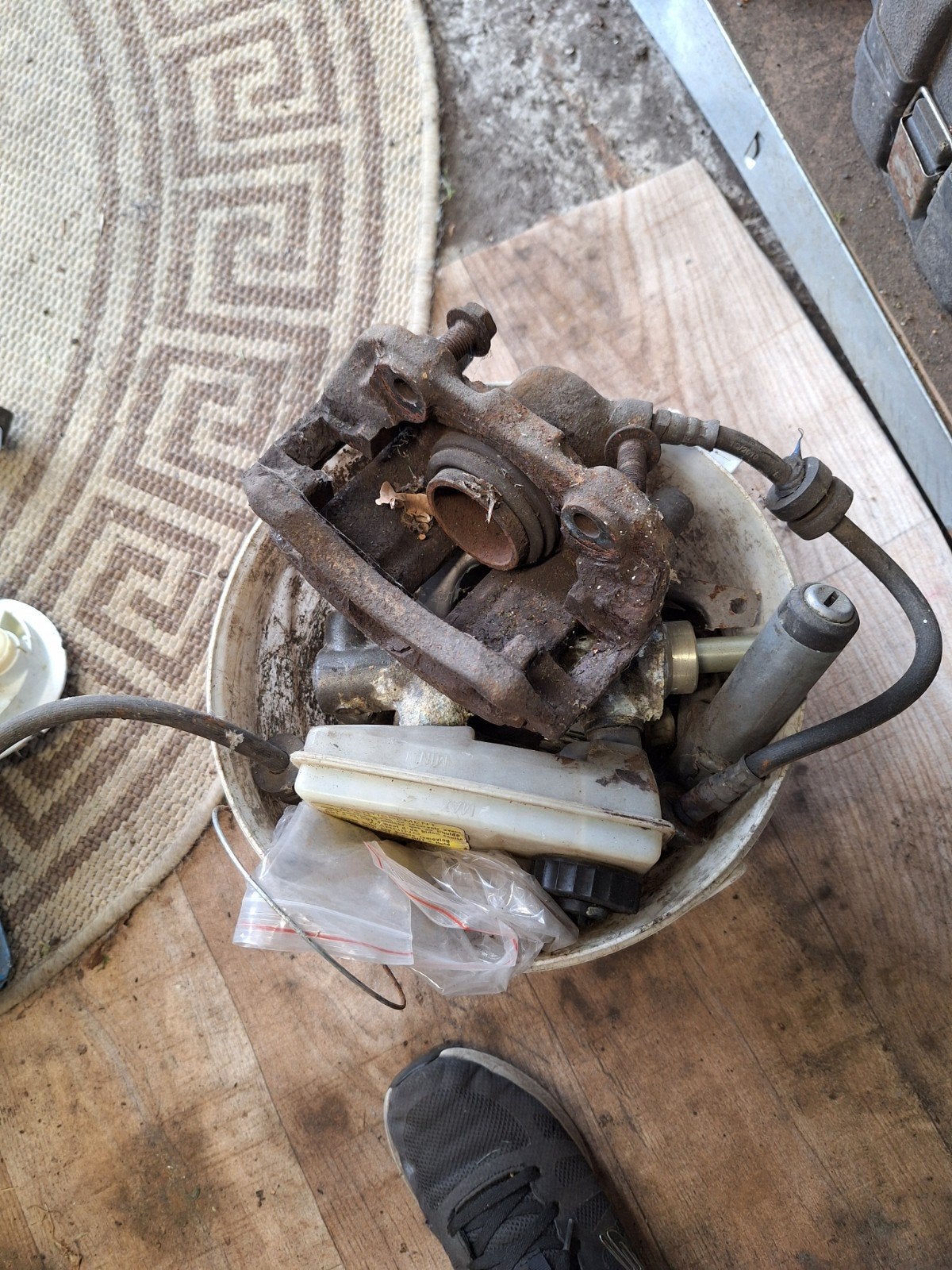 Audi  100 2200cc  in stukken en onderdelen, Ophalen of Verzenden