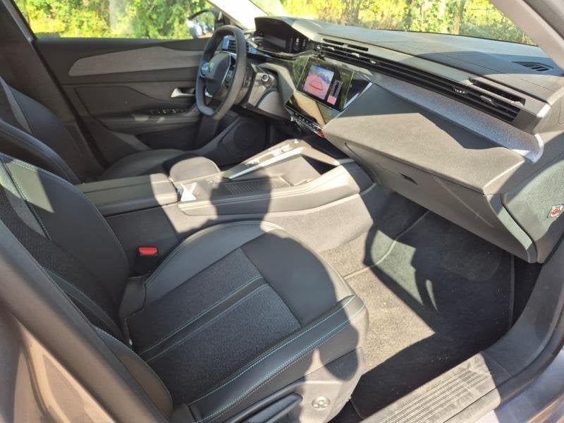 Peugeot 308 III & e- Allure, Automaat, 1199 cc, Bedrijf, 5 deurs