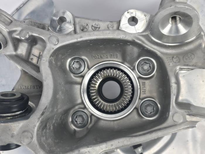 Fusee rechts-achter van een BMW 3-Serie, Gebruikt, -, -, Ophalen of Verzenden
