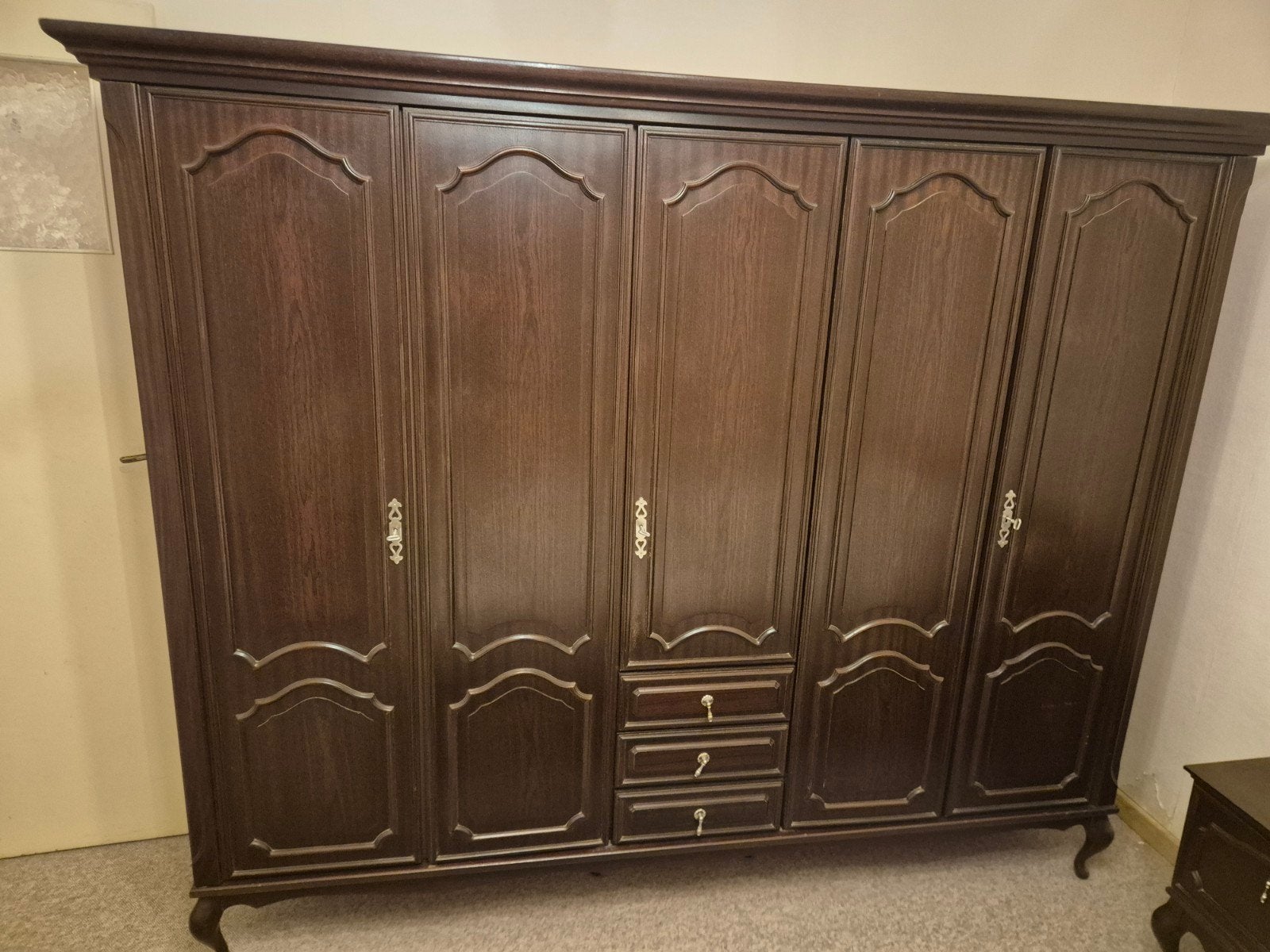 Meubles de chambre, Enlèvement