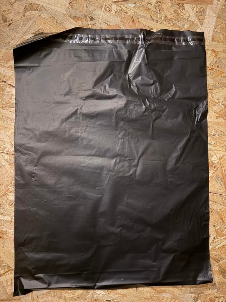 Verzendzakken, Postzegels en Munten, Ophalen
