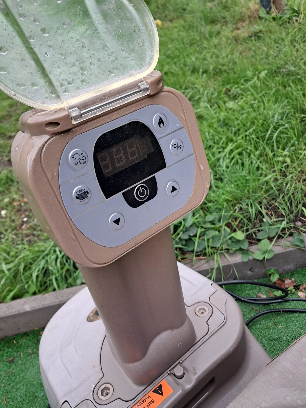jacuzzi intex 4/6  personne 150 euro, Ophalen