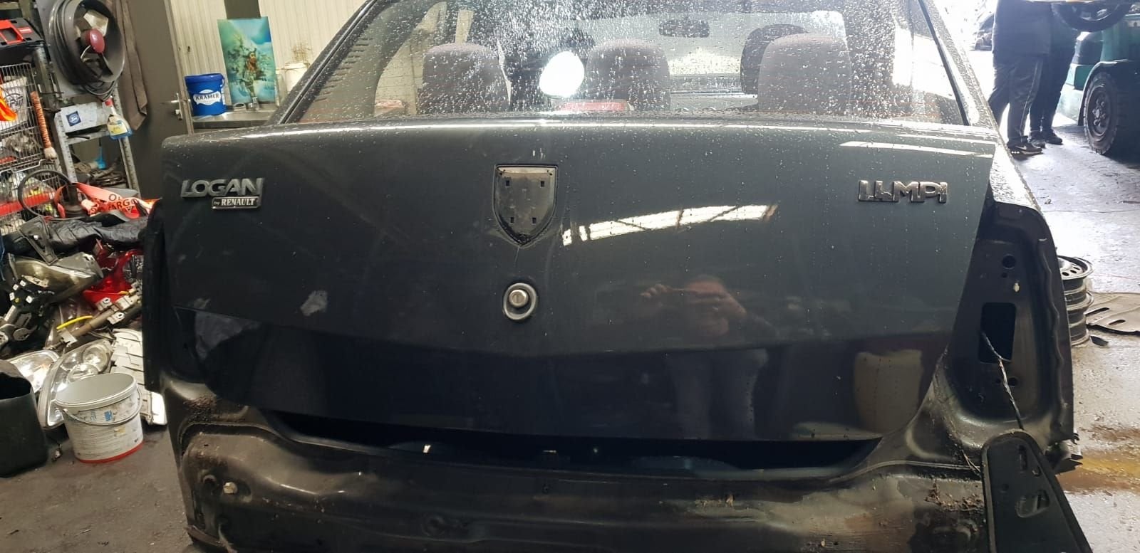 DACIA LOGAN ACHTERKLEP BJ 2010, Arrière, -, Haillon arrière, Utilisé