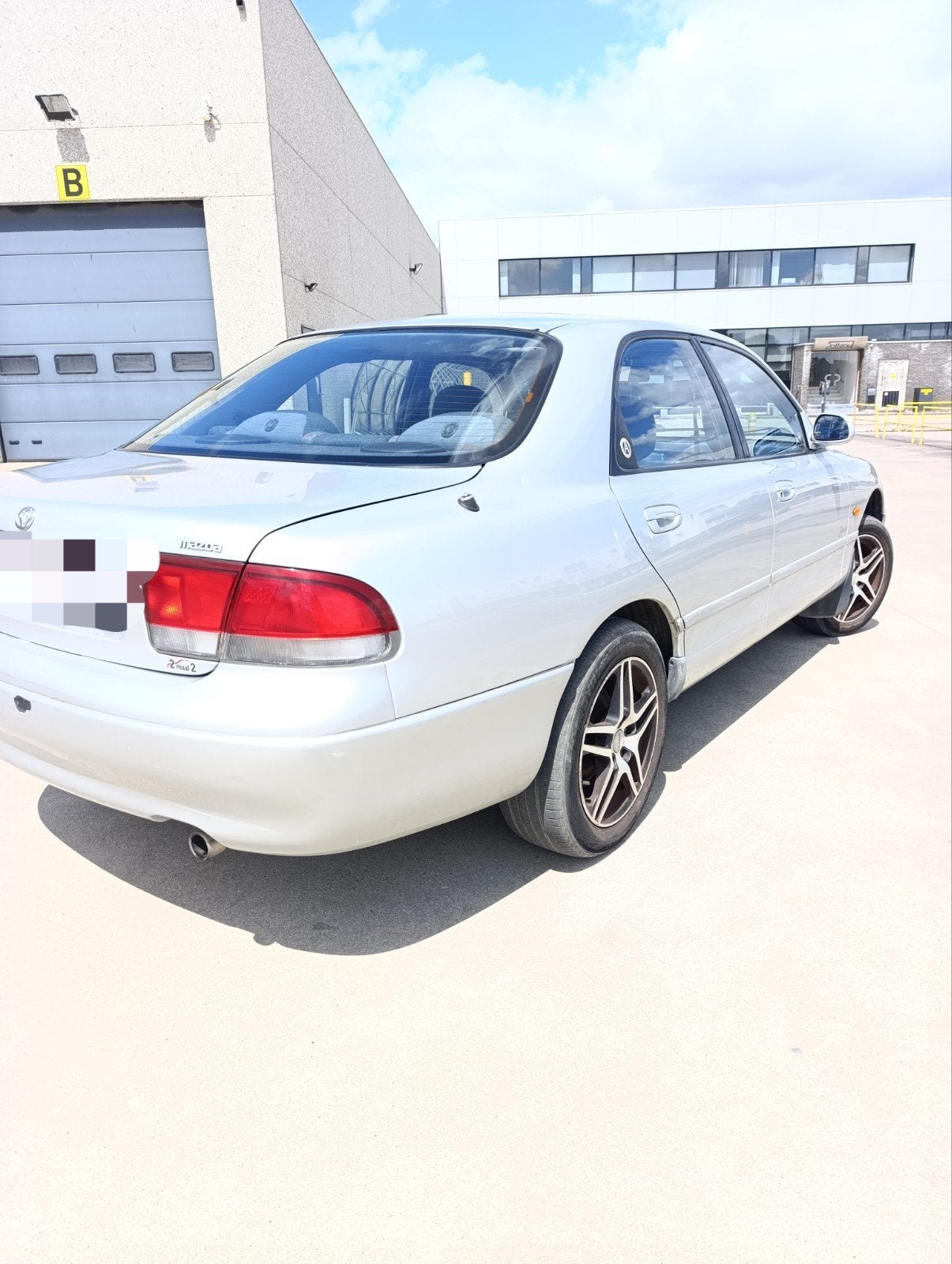 Mazda 626 Oldtimer 1995 Pano dak, foto 7