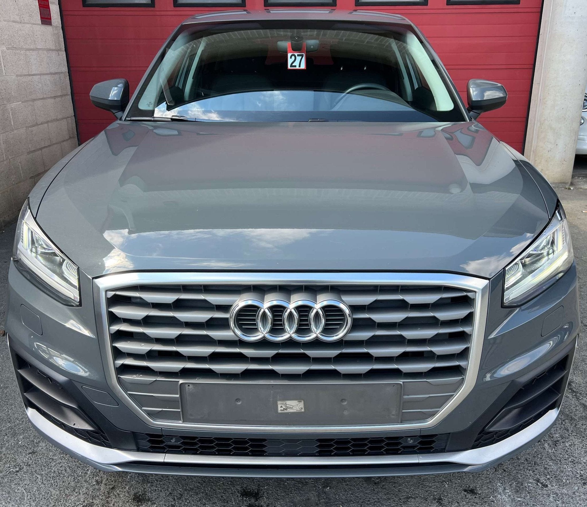 Audi Q2 30 TDi Design + NAVI + CUIR + CAR-PASS (bj 2020), Auto's, Gebruikt, 4 cilinders, 116 pk, Leder