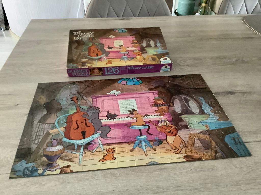 Puzzle classique Disney Aristocats (126 pièces), Collections, Enlèvement ou Envoi, Autres personnages, Utilisé, Autres types