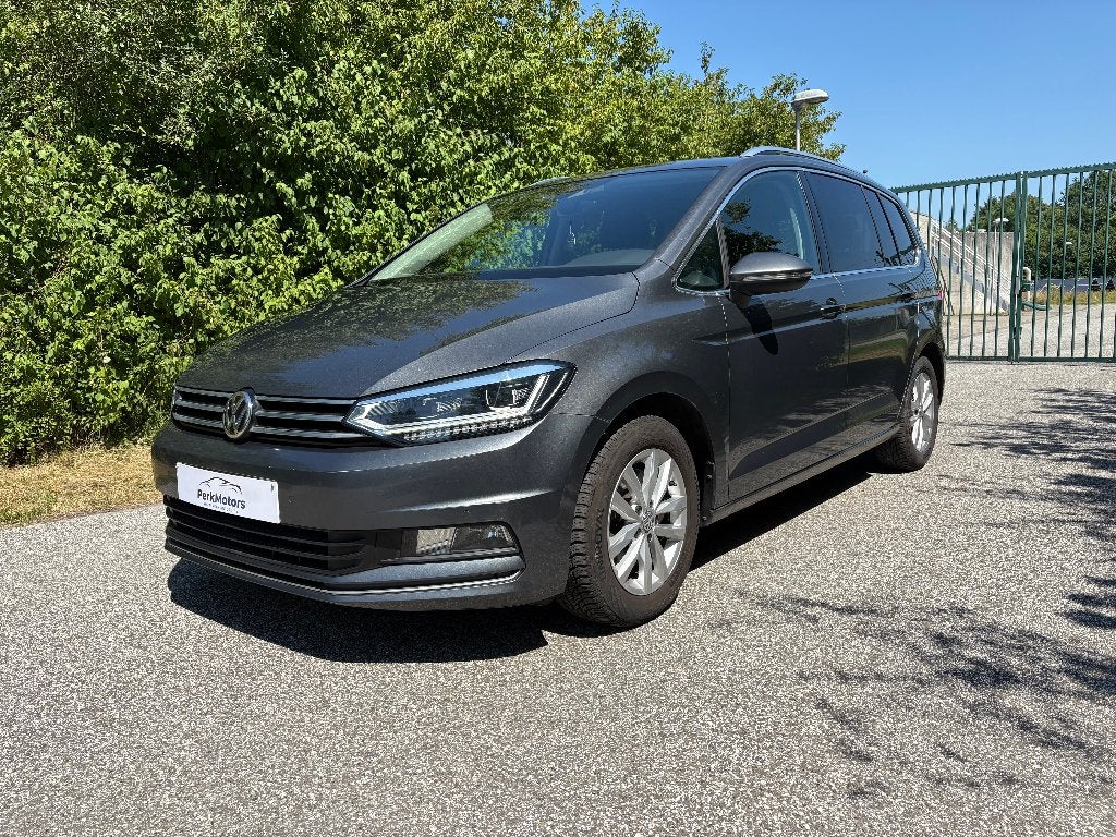 Volkswagen Touran 1.4 TSI Highline DSG -Garantie *LED*Carnet, Autos, 1395 cm³, Achat, Entreprise, Garantie prolongée