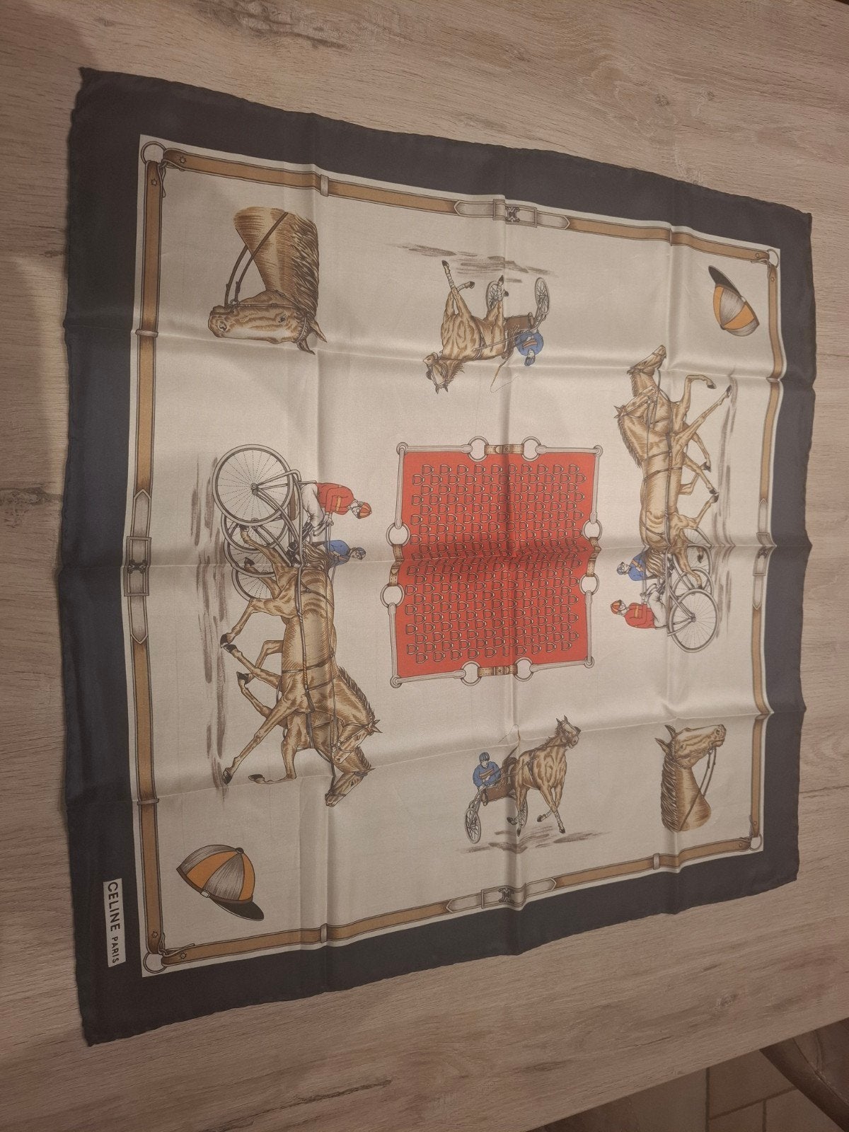 Écharpe en soie/foulard en soie Celine Paris