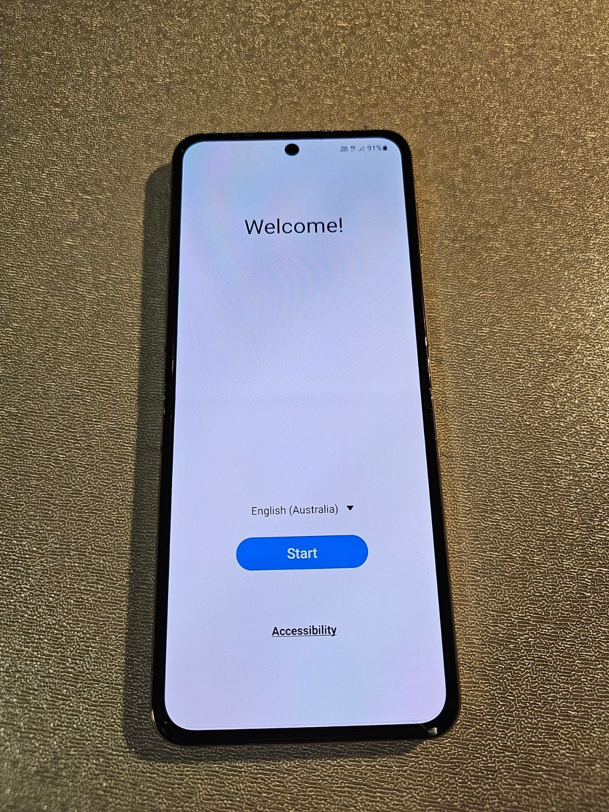 Z Flip 4 met gloednieuw LCD scherm!, Telecommunicatie, Ophalen, Refurbished, Roze, Android OS