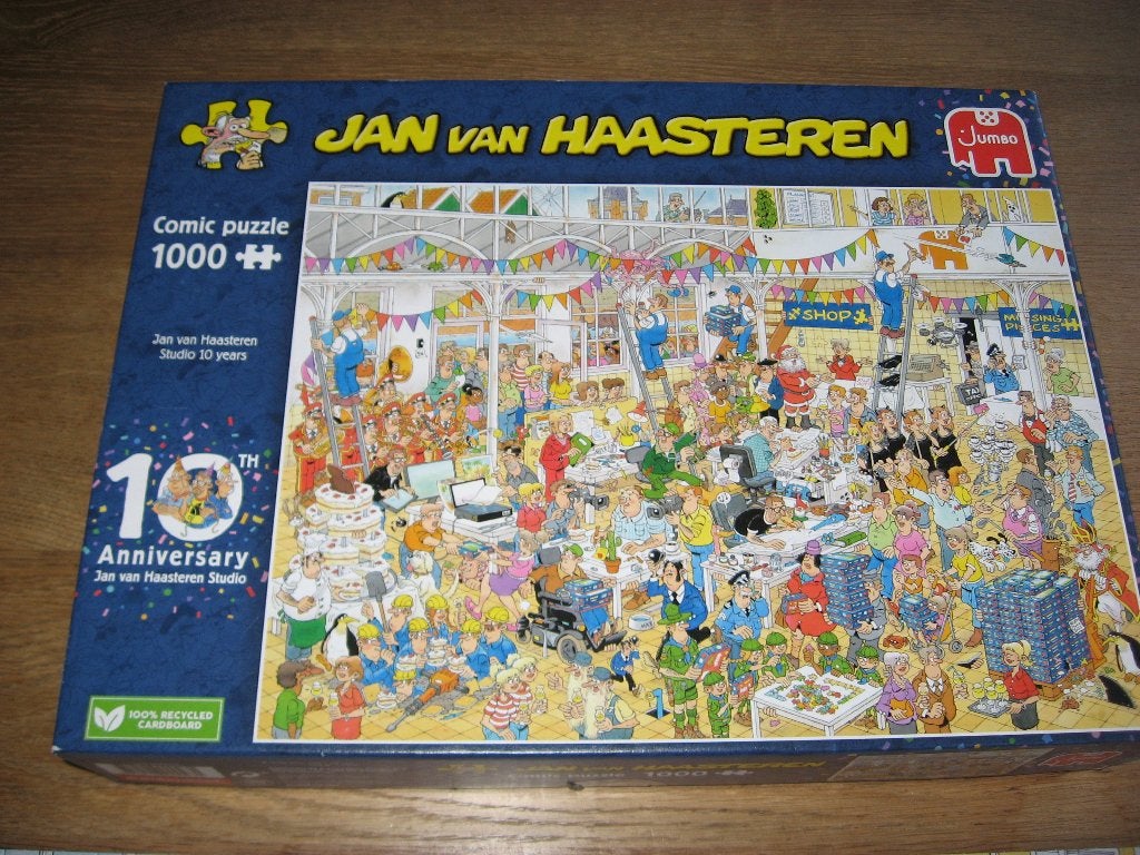 10 TH Anniversary Jan Van Haasteren Studio Jumbo Puzzel, Hobby en Vrije tijd, Denksport en Puzzels, Nieuw, Legpuzzel, 500 t/m 1500 stukjes