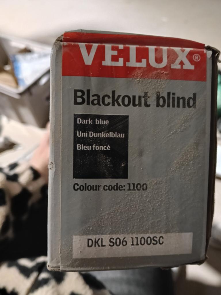 Velux gordijn, Ophalen