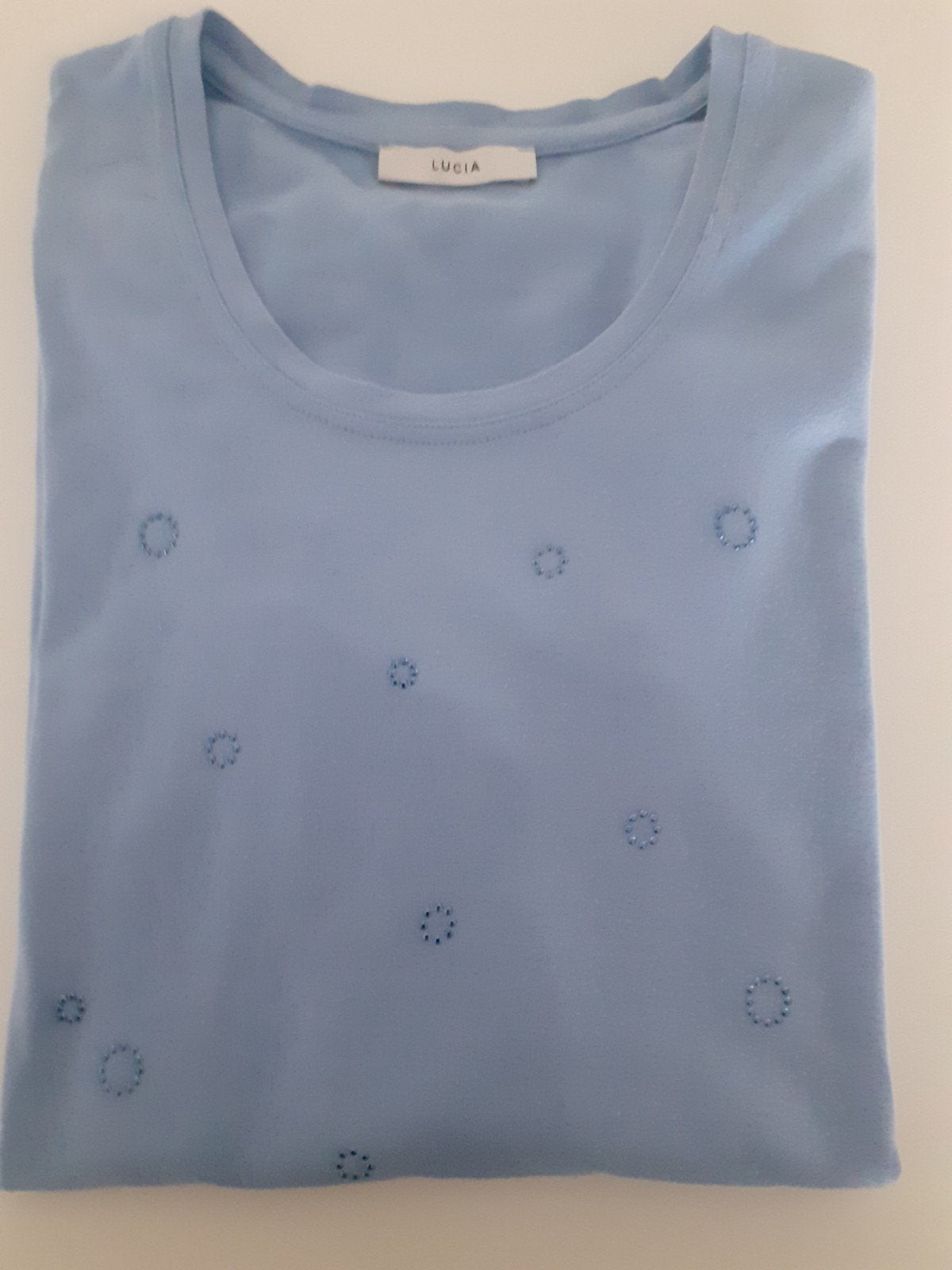 shirt degelijke kwaliteit,met steentjrs, Kleding | Dames, T-shirts, Ophalen