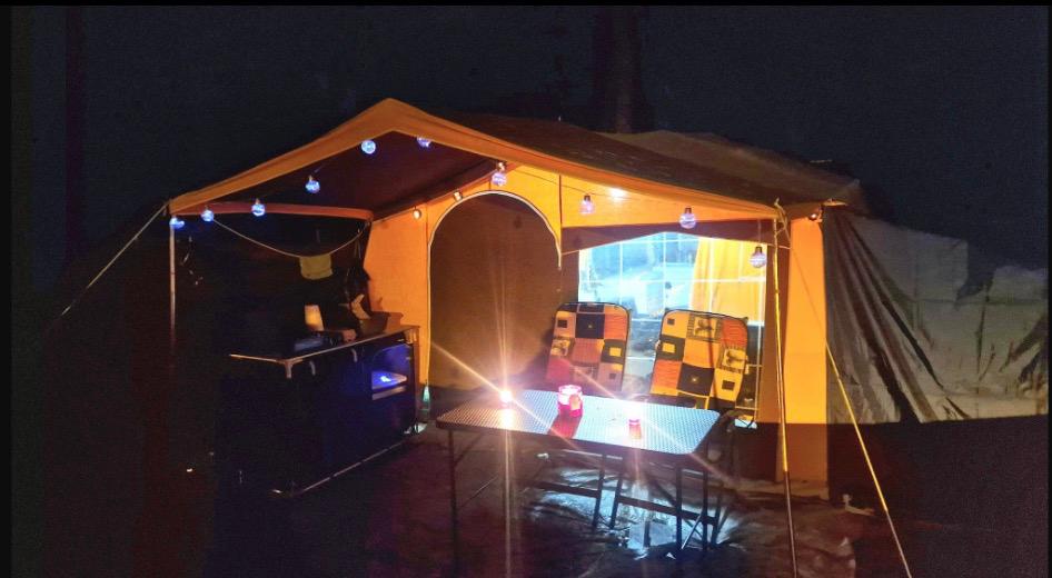 Plooi caravan 4 personen te koop te blankenberge, Trigano, Bedrijf, Luifel, Tot en met 4