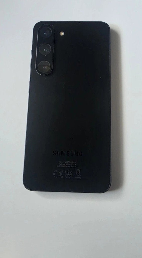 Samsung Galaxy S23 - 256GB - Zwart (+ Spigen Case & Glass), Telecommunicatie, Mobiele telefoons | Samsung, Zwart, Touchscreen