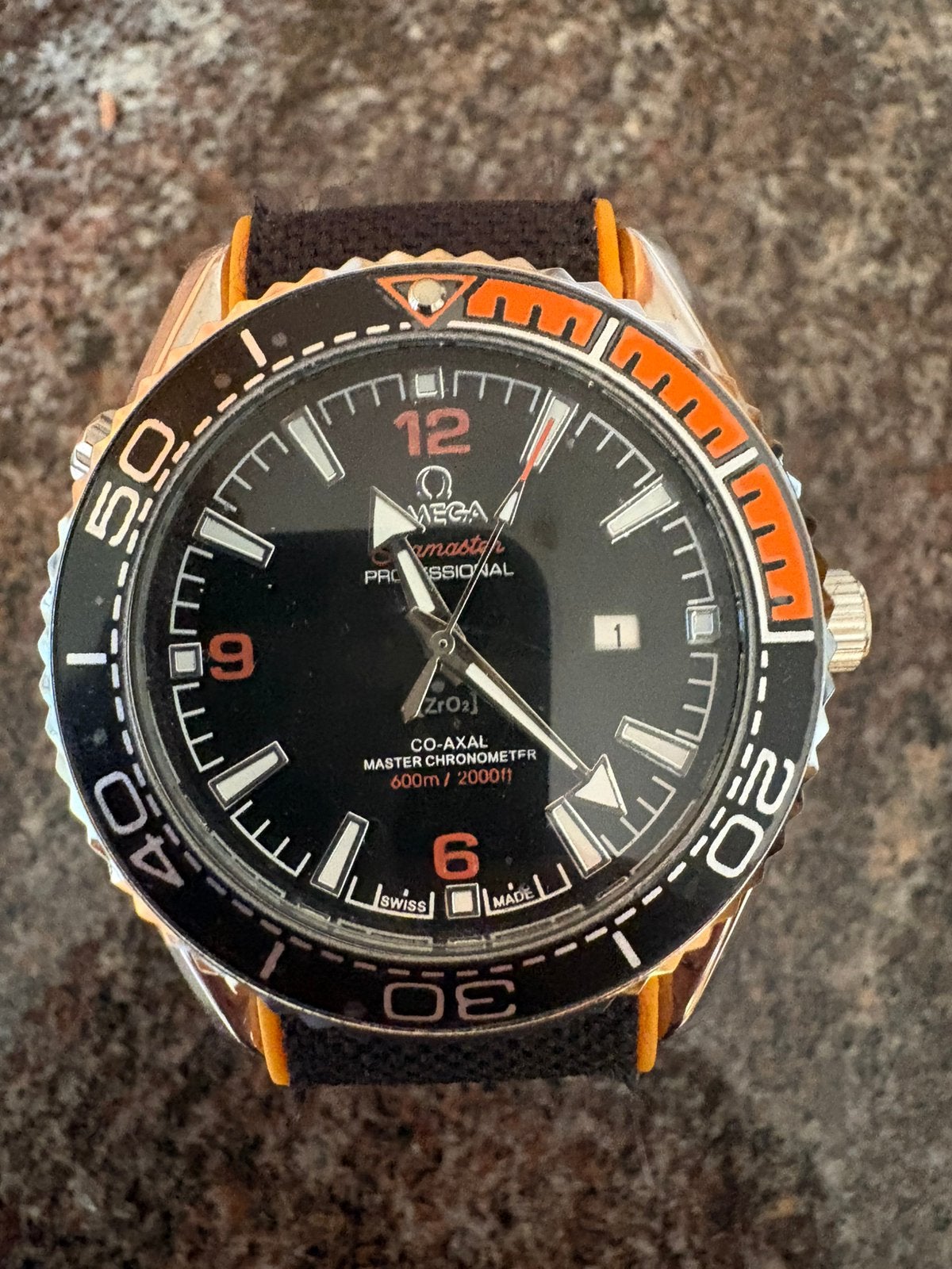 Belle montre pour homme, modèle Diver, Envoi, Comme neuf