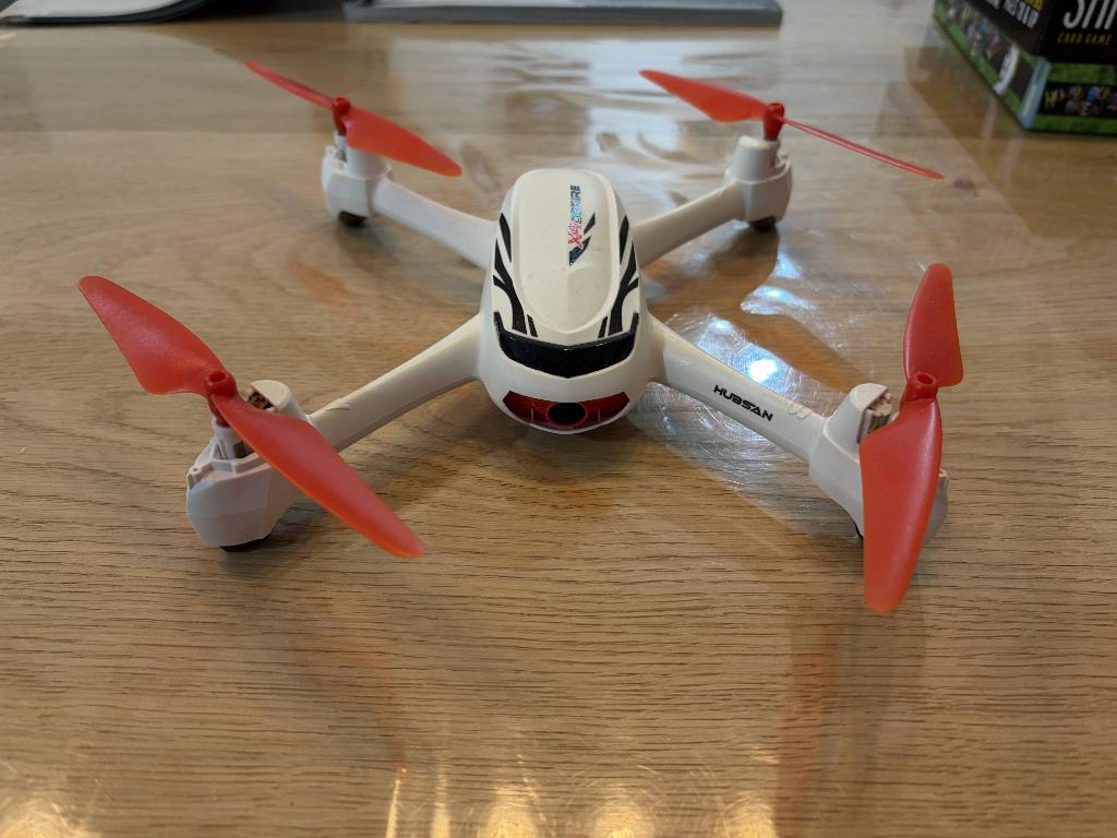 Drone avec caméra, Drone avec caméra, Batterie(s) supplémentaire(s), Hubsan, Comme neuf