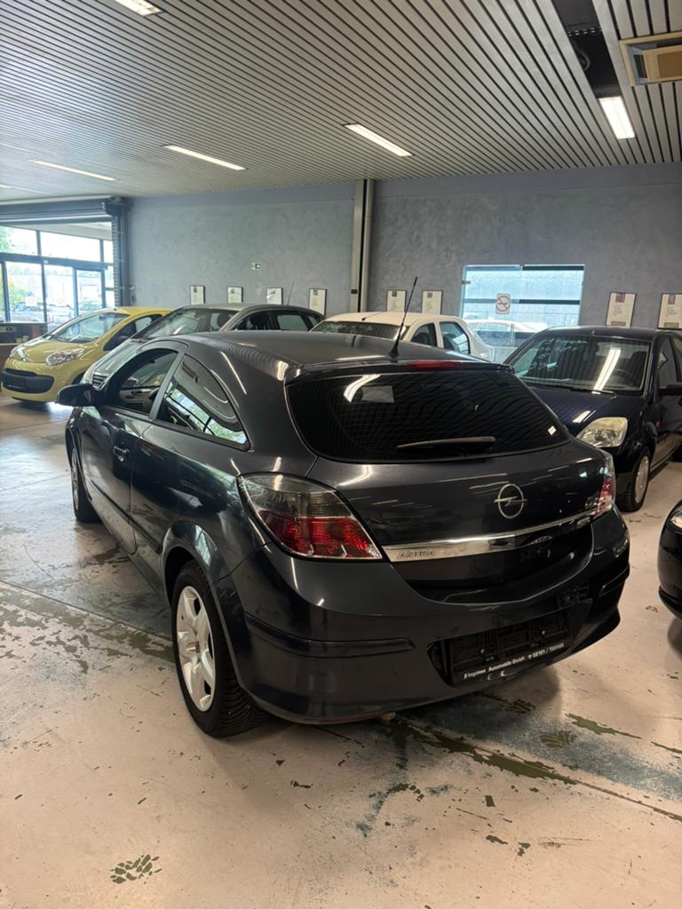 Opel astra GTC  benzine met keuring verkoop garantie, Autos, Argent ou Gris, Achat, Entreprise, Boîte manuelle
