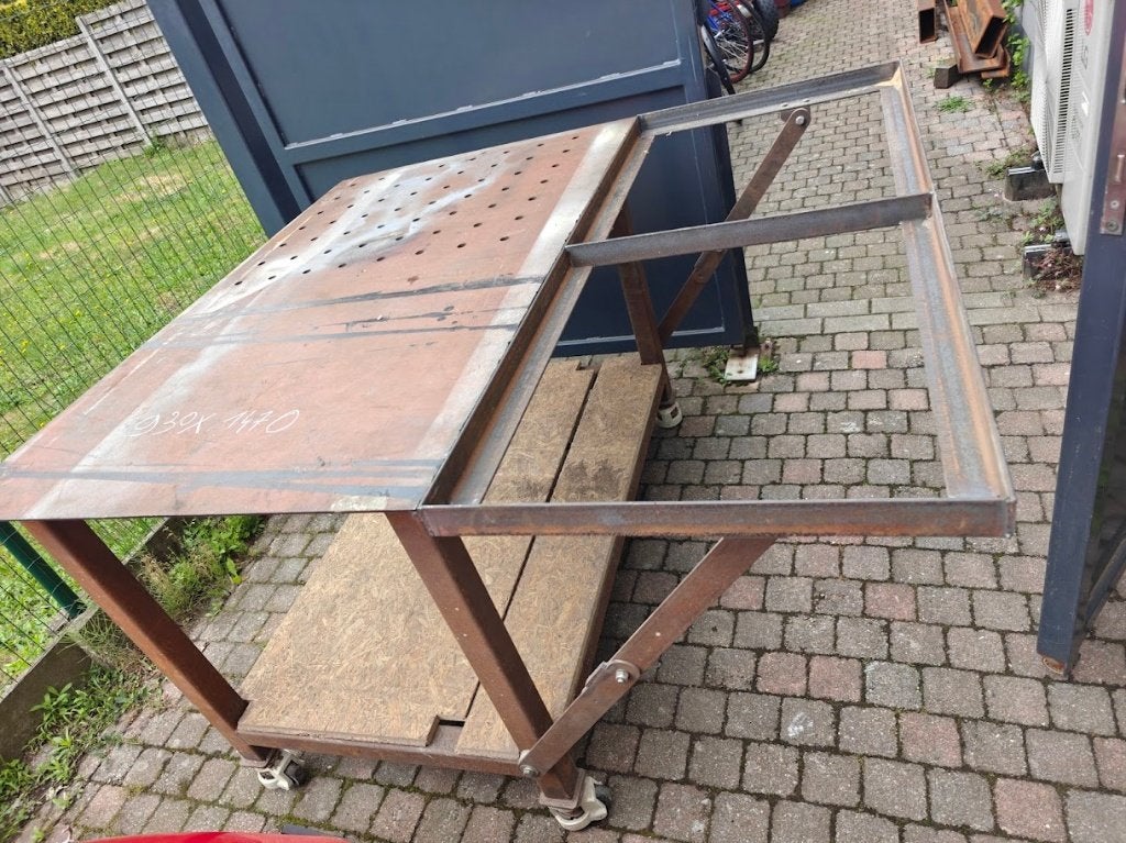 werktafel/lastafel, Doe-het-zelf en Bouw, Werkbanken, Ophalen, Gebruikt, 120 tot 170 cm, Inklapbaar