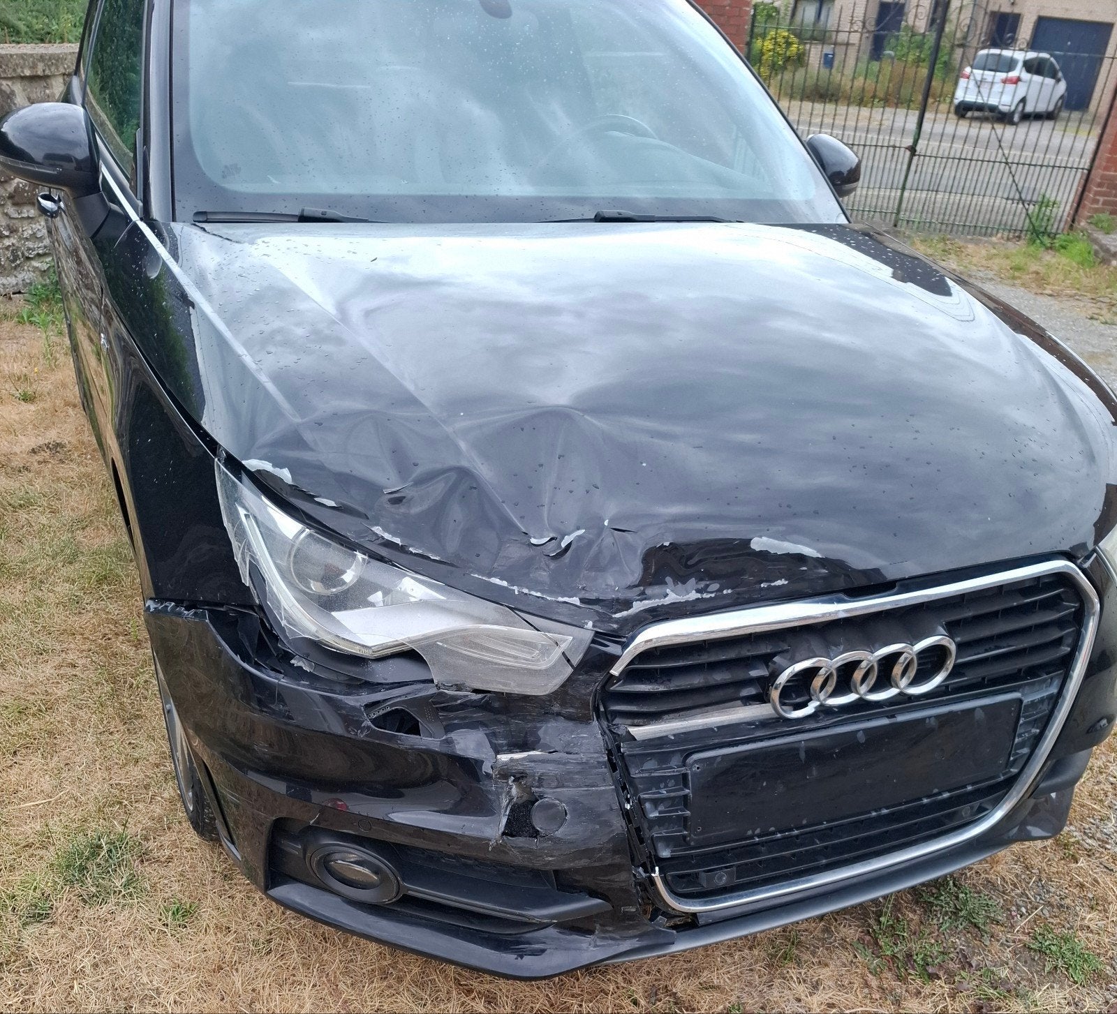 AUDI A1 S-LINE S-TRONIC 1,4 TFSI 135KW ACCIDENTÉE, Autos, Cuir, Euro 5, Achat, A1