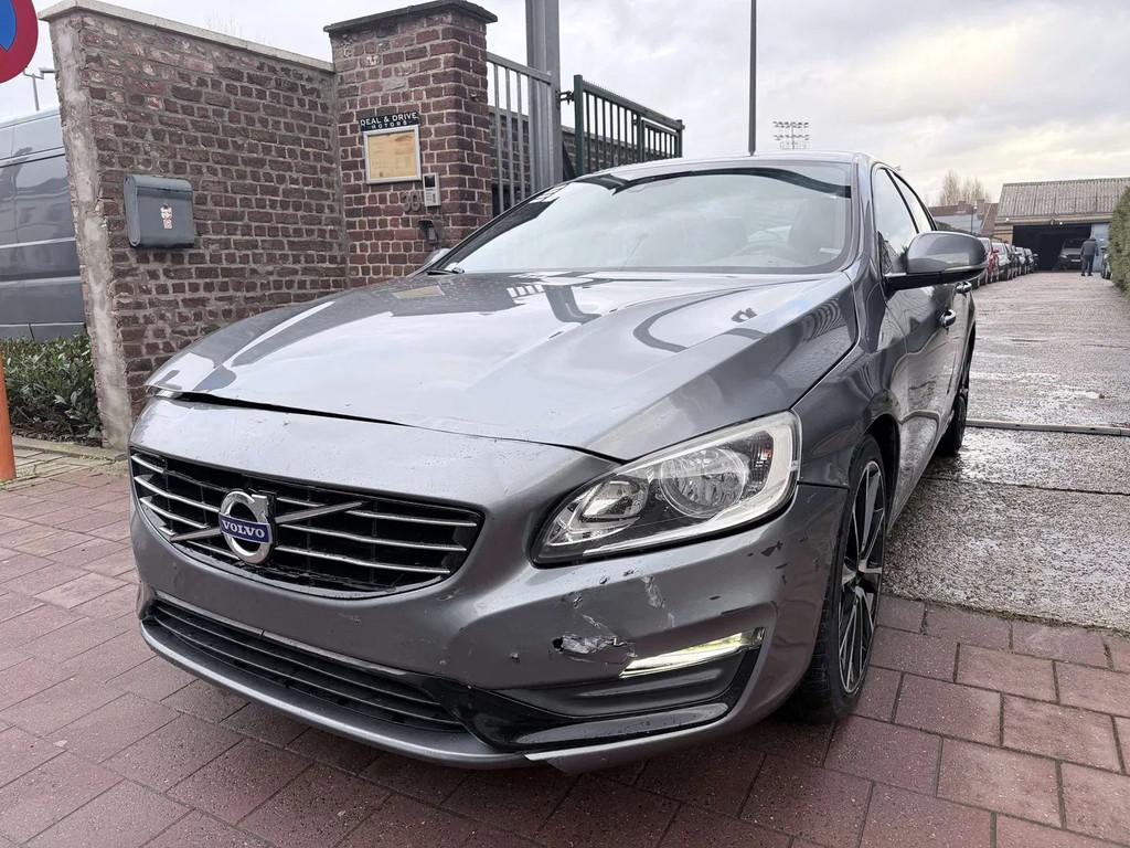 Volvo S60 2.0 D2 EDITION SUMMUM (bj 2017), Auto's, 4 deurs, Gebruikt, 4 cilinders, 1969 cc