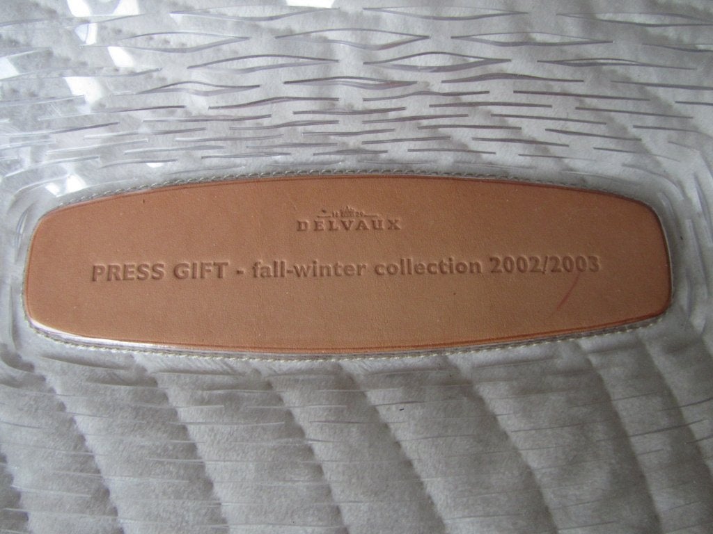 DELVAUX BASKET sac éd limitée siglé, Envoi