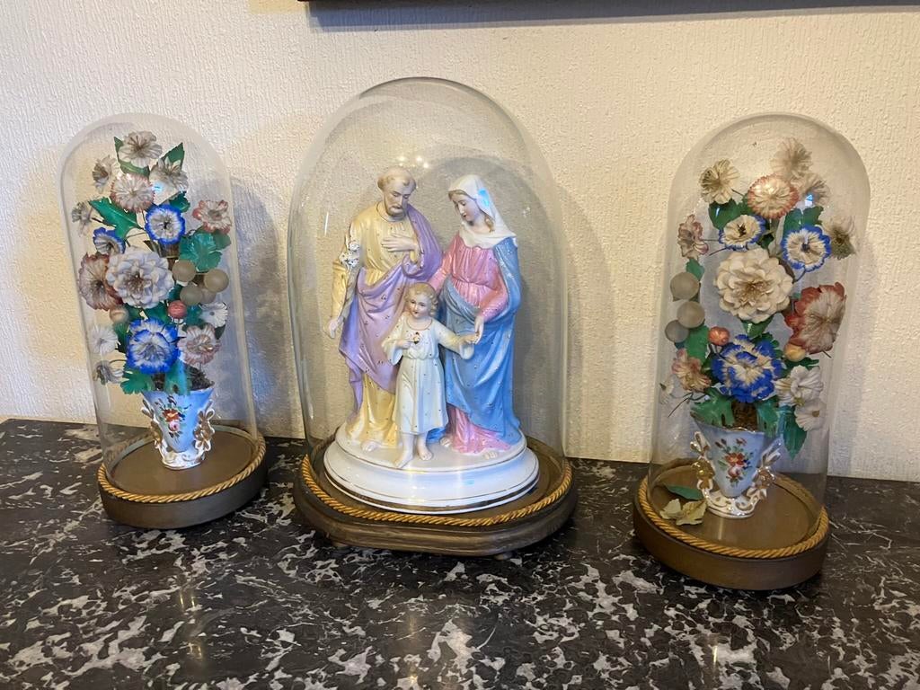 3 globes anciens avec statue en biscuit antique, Enlèvement ou Envoi