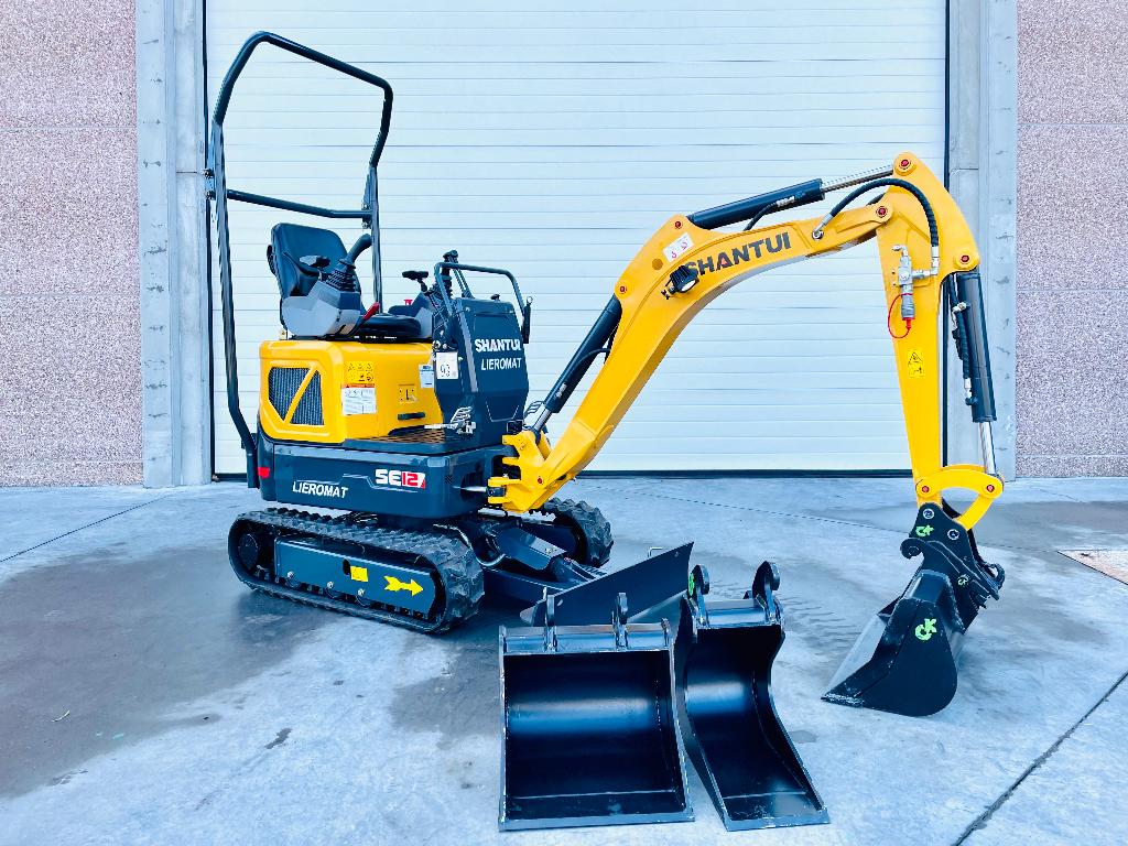 MINIGRAVER 1,2 t / BINNENDRAAIER/ SHANTUI, Bedrijf