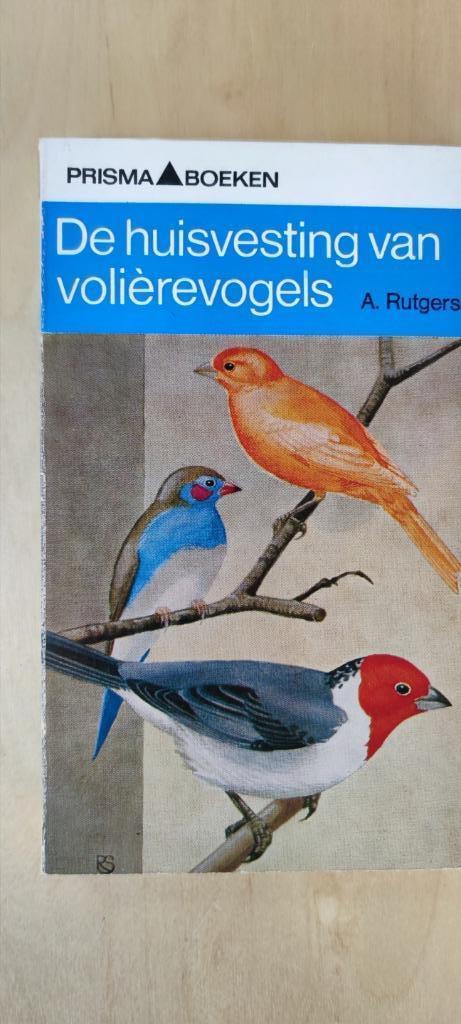 Prisma pocket 1059 De huisvesting van volièrevogels, Boeken, Ophalen of Verzenden, Gelezen, Vogels