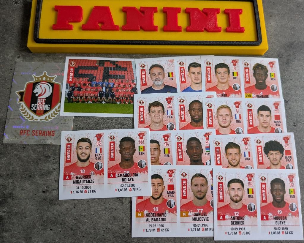 11 AUTOCOLLANTS PANINI FOOTBALL 2020/21 SERAING FOOTBALL, Enlèvement ou Envoi, Neuf