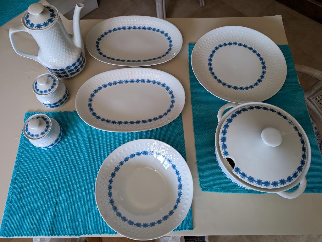 servies wit/blauw...Mitterteih , bavaria, Ophalen, Overige typen, Nieuw, Overige stijlen