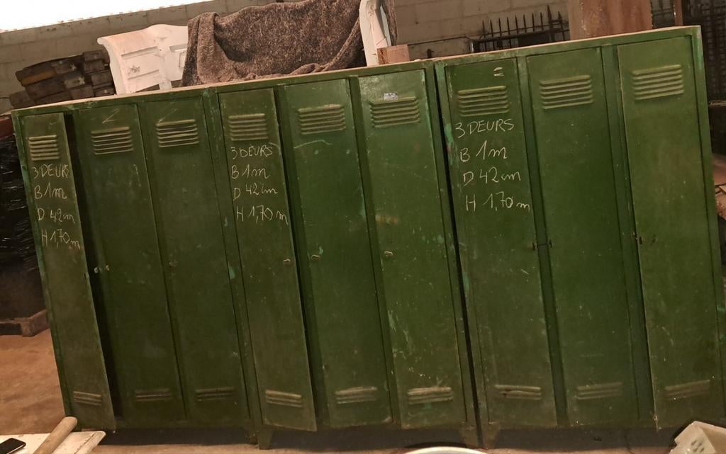 Kast kasten oude lockerkasten, Ophalen