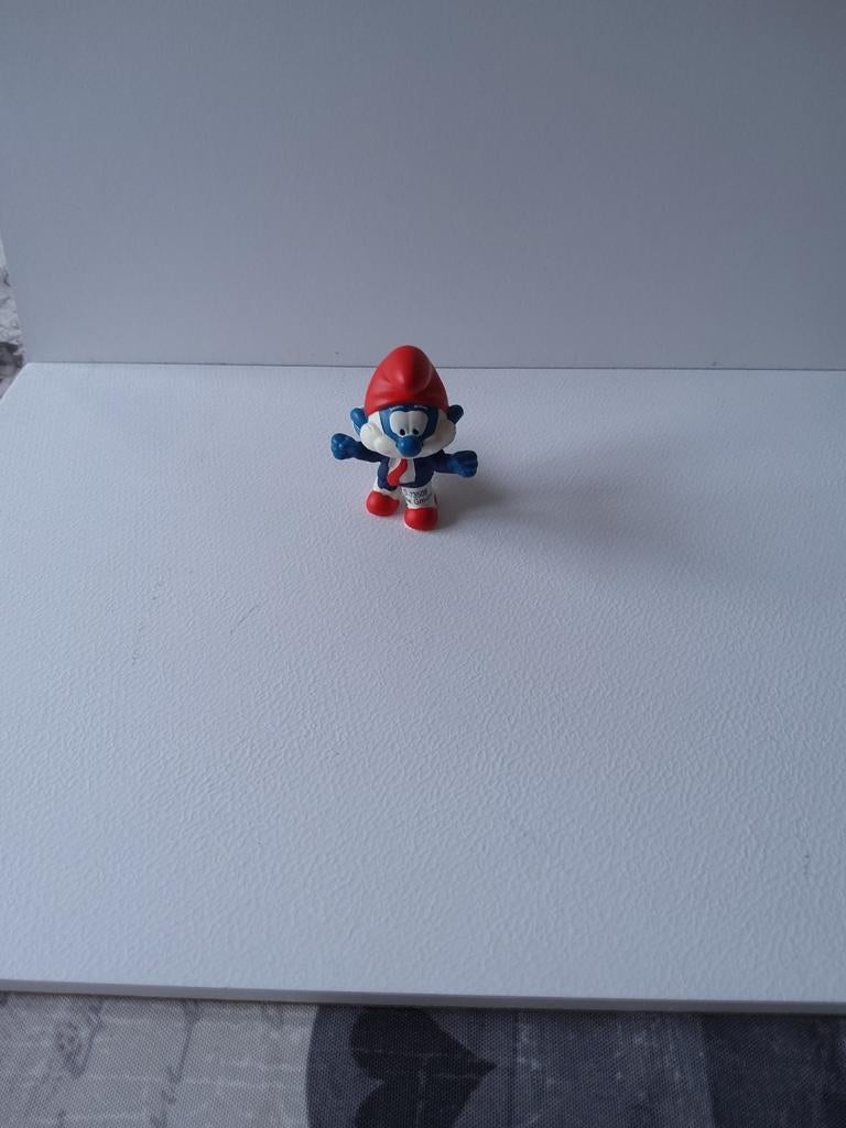 Grand Schtroumpf serie football 2018 Entraîneur, Collections, Schtroumpfs, Enlèvement ou Envoi, Comme neuf, Grand Schtroumpf, Poupée, Figurine ou Peluche