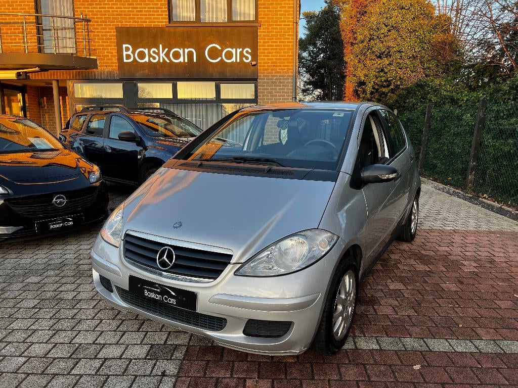 MERCEDES A150/M2005/147.000KM/AUTOMAAT/GARANTIE, Auto's, Mercedes-Benz, Automaat, Stof, Mistlampen, Zwart