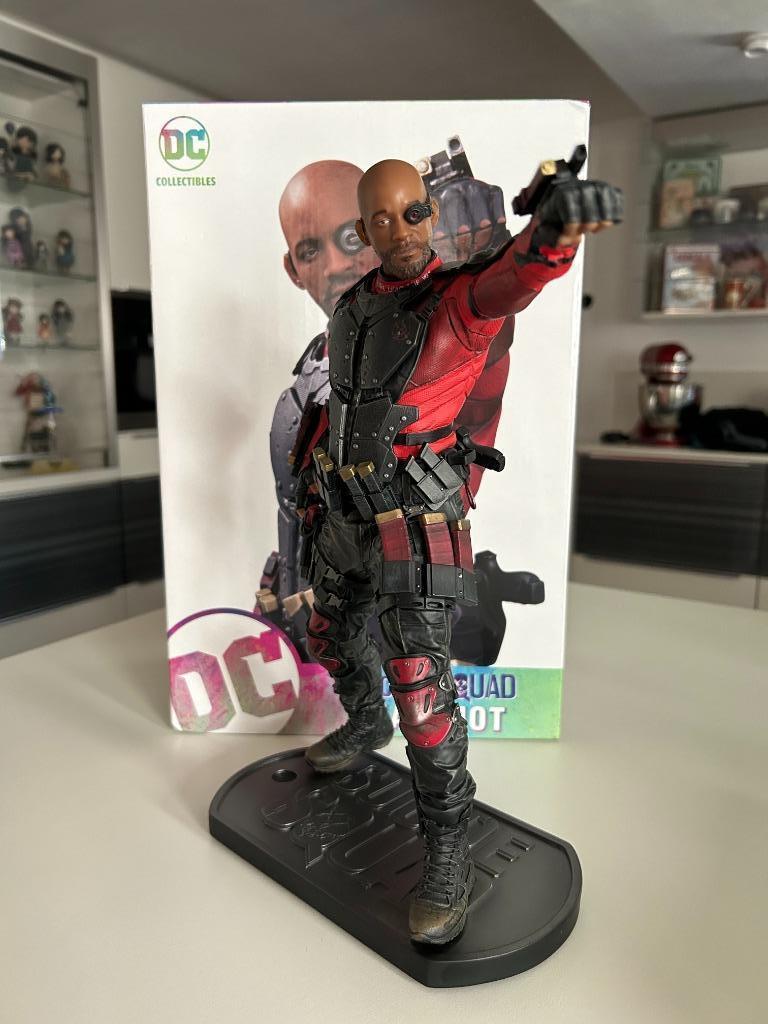 DC Collectibles statue Deadshot Suicide Squad NEW, Ophalen of Verzenden, Nieuw, Film, Beeldje, Replica of Model