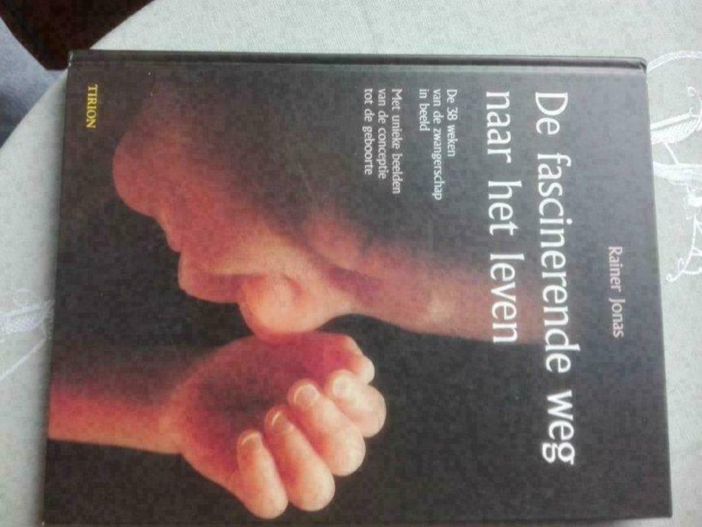 Boeken 1 (prijzen onder foto's), Enlèvement ou Envoi