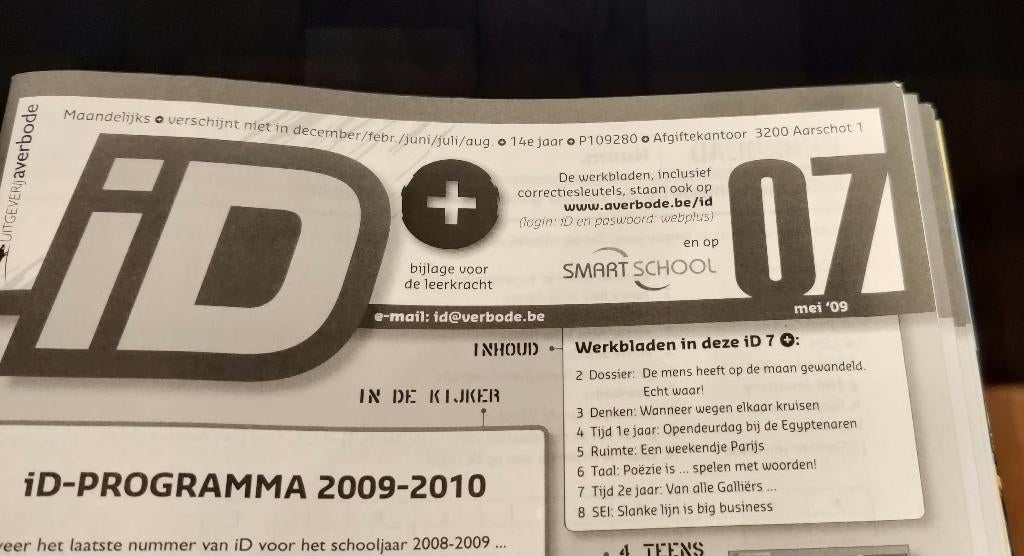 Tijdschriften iD 1996-1997 en 2000-2009 + leerkrachtdeel, Boeken, Ophalen of Verzenden, Zo goed als nieuw, Overige typen