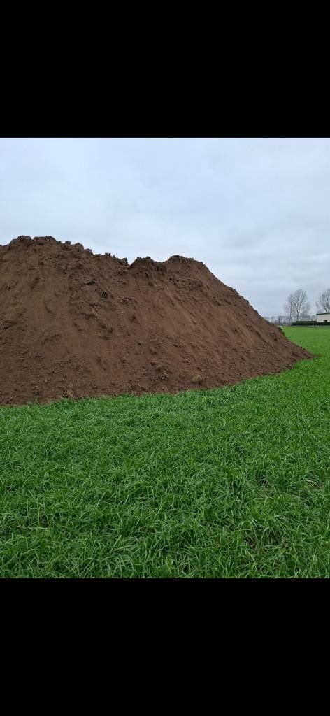 Teelaarde - tuingrond - zwarte grond, Ophalen