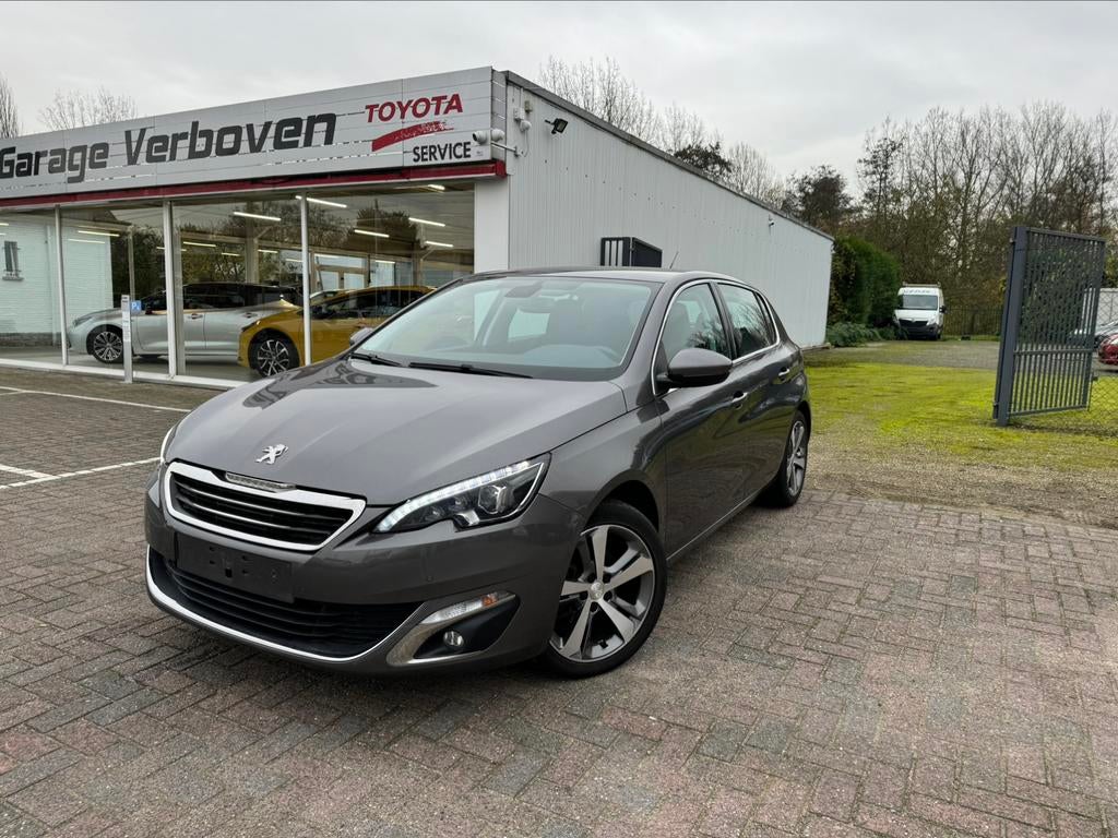 PEUGEOT 308 BENZ 1.2 PURETECH NAV|BLUETOOTH, Voorwielaandrijving, Stof, 1199 cc, Bruin