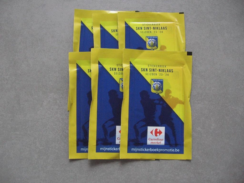6 pakjes voetbalstickers SKN SINT-NIKLAAS 2023-24 !!!!!!!!!!, Verzamelen, Overige supermarkten, Ophalen of Verzenden