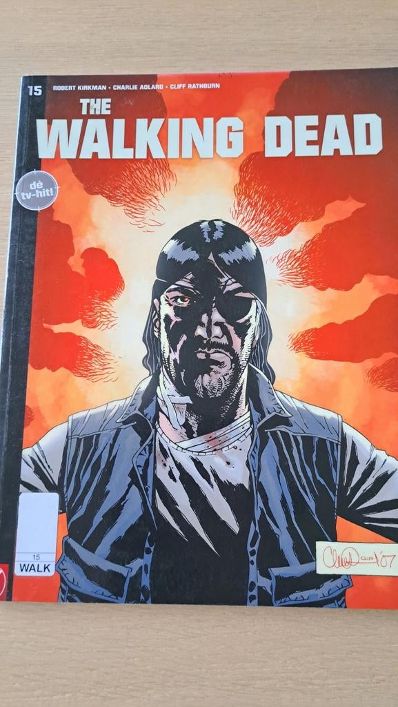 Walking dead  strip   Charlie Adlard - 15, Gelezen, Eén stripboek, Ophalen of Verzenden, Charlie Adlard; Robert Kirkman